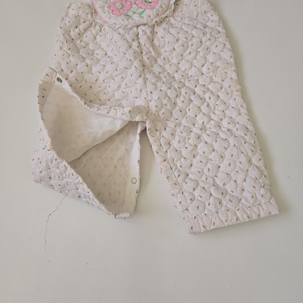 VTG Tiny Tots Baby Girl 12 months Quilted overalls Pink Floral Carrot Romper 90s - Picture 13 of 17